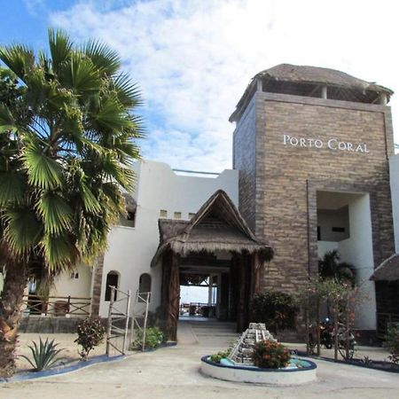 Porto Coral Hotel & Suites Chetumal Exterior photo