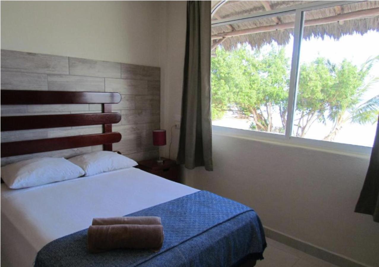 Porto Coral Hotel & Suites Mahahual Exterior photo